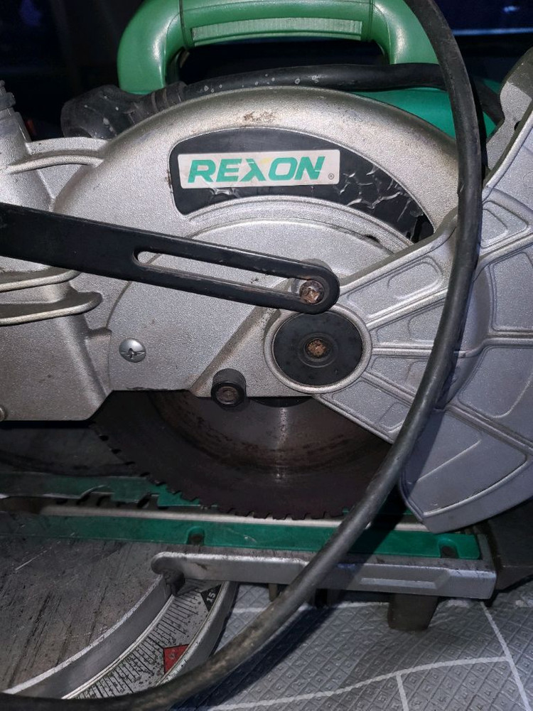 rexon 슬라이딩 각도절단기 이미지