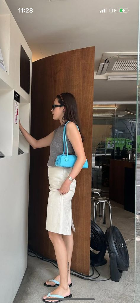 알렉산드르드파리 헤어밴드 (식스앤어하프 대표님 착용) 이미지