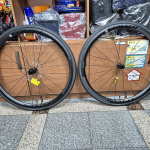 *미사용*스페셜 로발 알피니스트 CLX 디스크 카본 휠셋 이미지