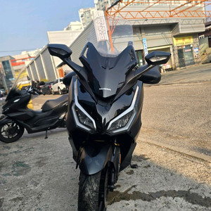350cc 스쿠터 이미지