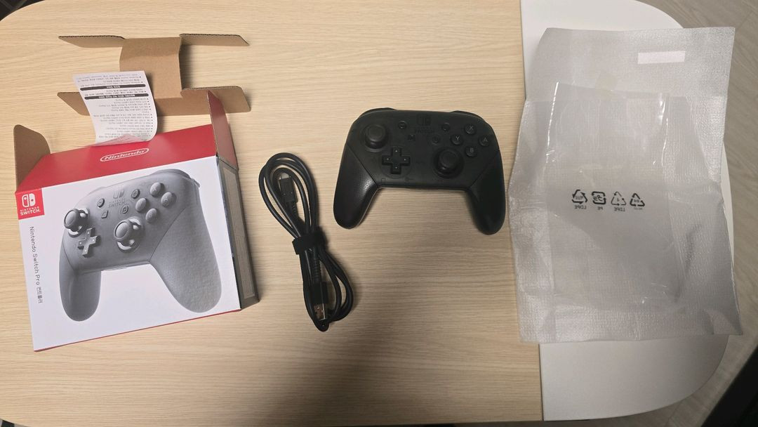 닌텐도 스위치 프로콘1 이미지