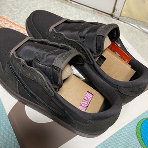 나이키 조던 트래비스 스캇 브라운 270mm (새상품) 이미지