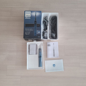 필립스 소닉케어 다이아몬드클린 9000 스페셜 에디션 이미지