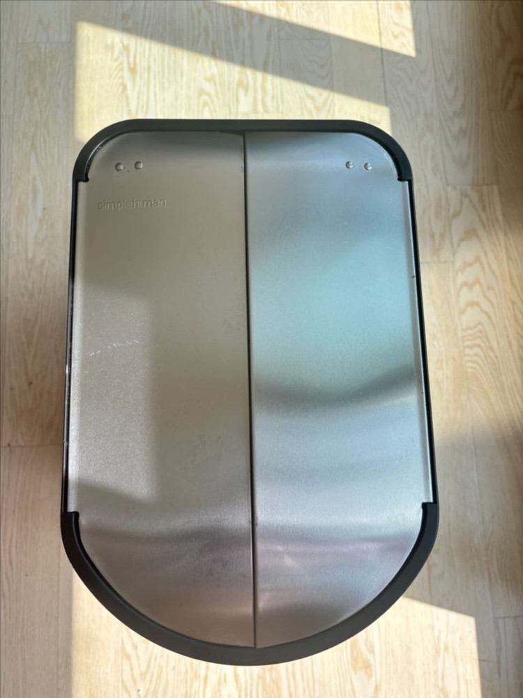 심플휴먼 버터플라이 쓰레기통 20l 이미지