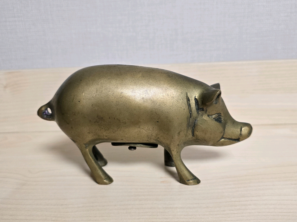 라이온스 클럽 국제협회 황동 돼지 저금통 이미지