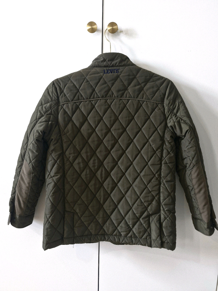 리바이스 키즈 135사이즈 퀼팅점퍼 자켓 간절기 패딩 이미지