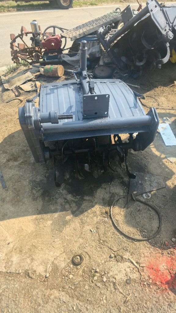 국제 경운기용 로타리 8마력 원채인 이미지