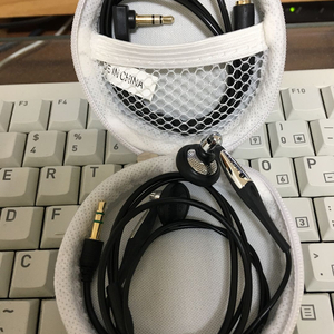 SONY MDR-E888sp 이어폰 이미지