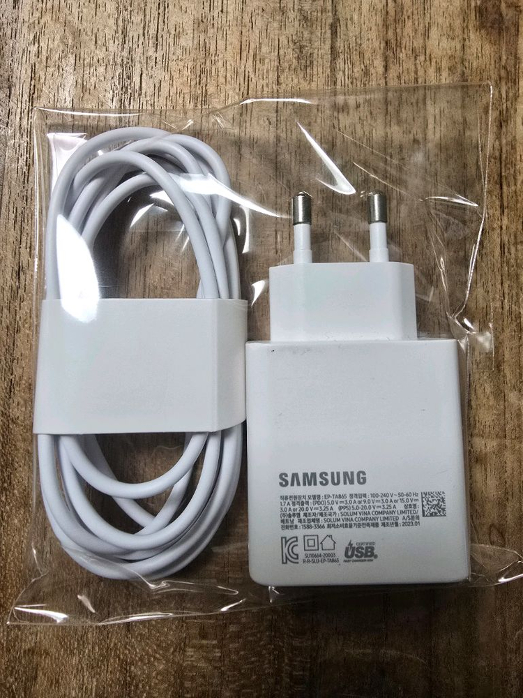 새상품)삼성정품 65W C타입 초고속충전기+CtoC케이블세트 노트북충전기 이미지