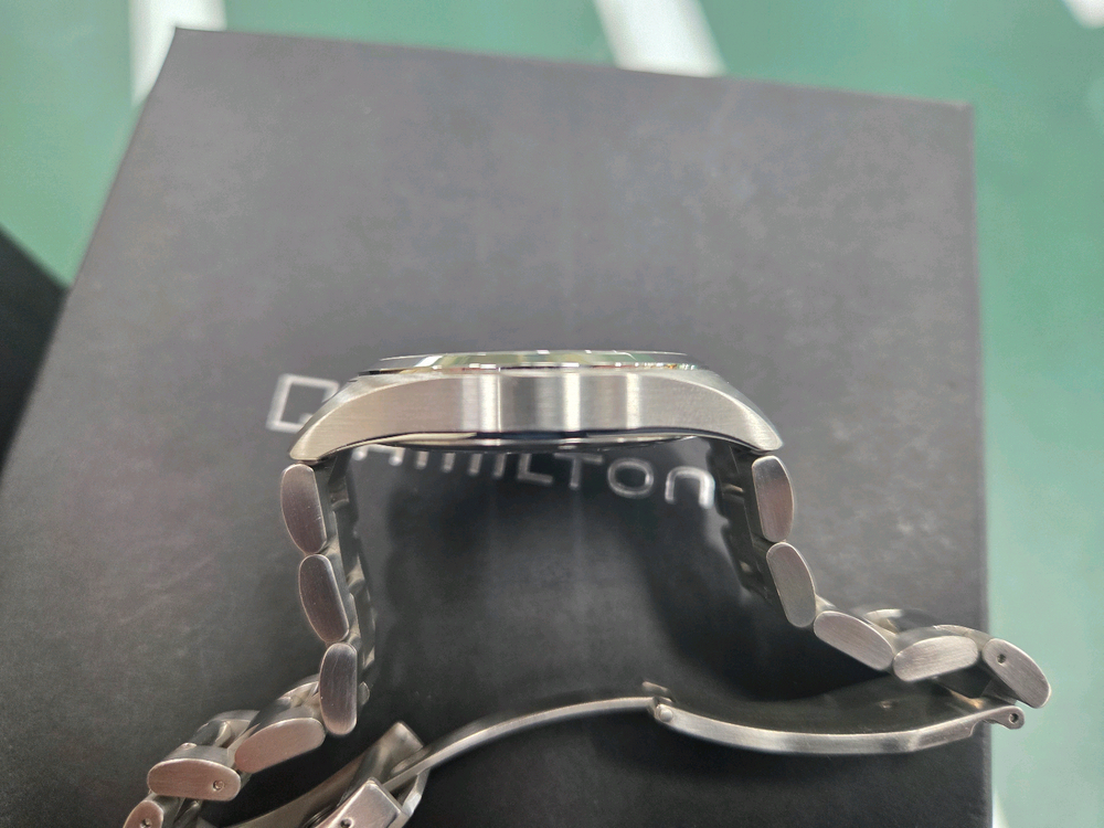 해밀턴 카키필드 쿼츠 이미지