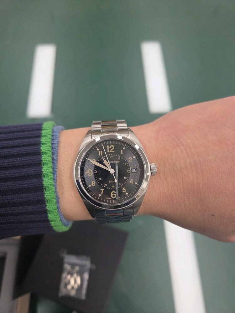 해밀턴 카키필드 쿼츠 이미지