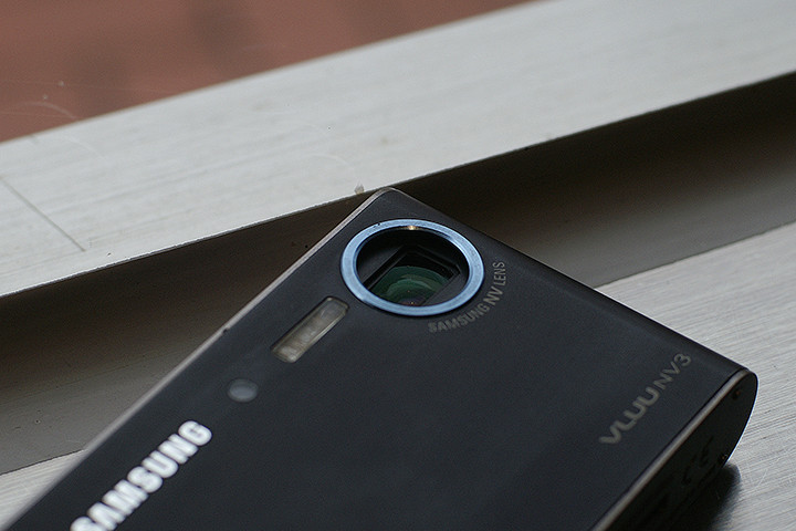 삼성 빈티지 디카 VLUU NV3 (블랙) 정상작동품 팝니다 이미지