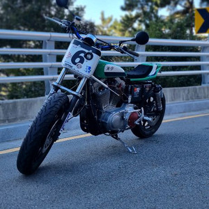 할리 스포스터 883 캬브 1200보업 풀커스텀 가격포기 이미지