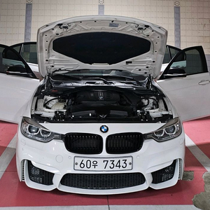 중형 세단 BMW320D (F30) 이미지