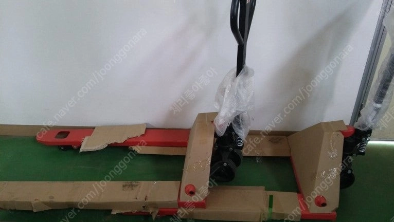 니찌유 전동지게차 1.5톤 3단 4500MM 싸이드쉬프트장착 중고 최상품배터리 이미지
