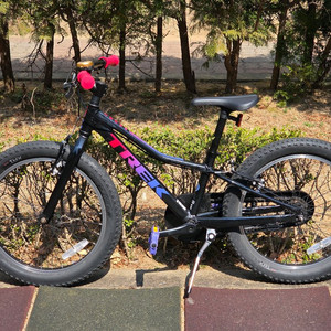 트렉 프리칼리버 20 아동용 어린이 자전거 이미지