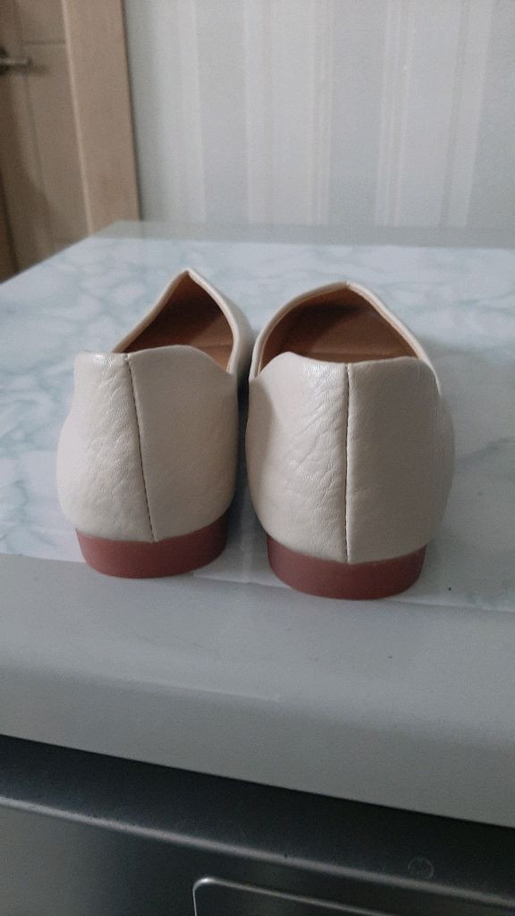 (새상품)아이보리 플랫슈즈(240) 이미지