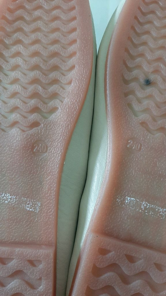 (새상품)아이보리 플랫슈즈(240) 이미지