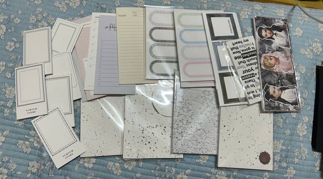 친절한윰윰스토어, 이파랑, 디아리움 등등 국내 브랜드 감티지다꾸 처분 이미지