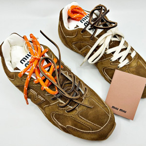 미우미우 뉴발란스 스웨이드 메쉬 스니커즈 시나몬5E165E EU37 이미지