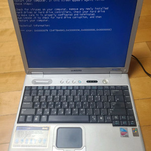 오래된 삼성노트북 센스 X06 이미지