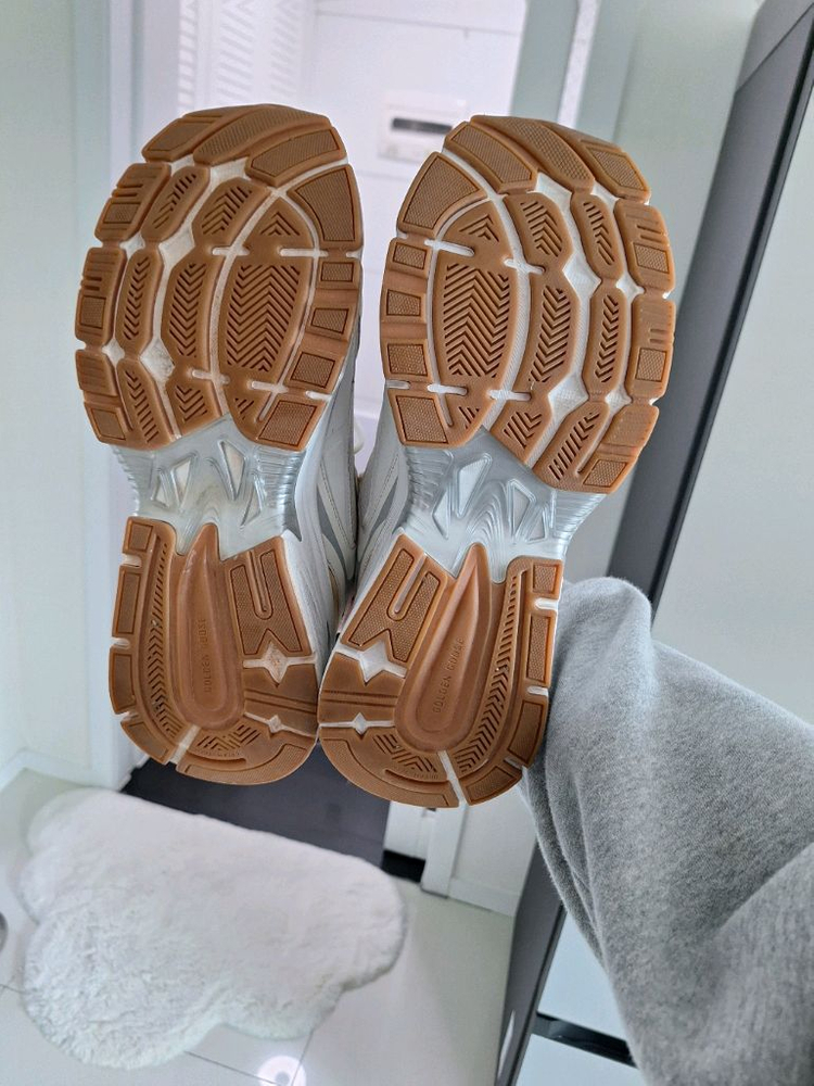 골든구스 라이트스타 판매해요 이미지