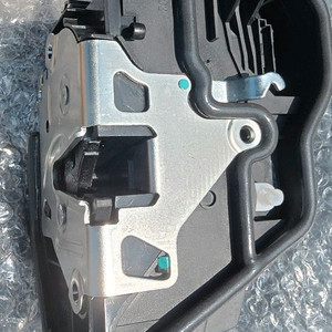 BMW 엑츄레이터 이미지