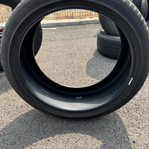 245 40 20 피렐리 피제로 1본 이미지