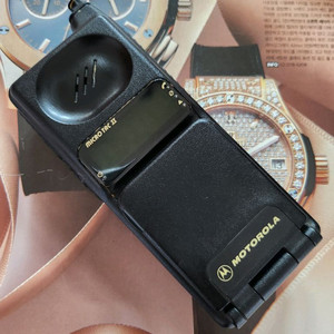 올드폰 모토로라 마이크로택 2 추억의 근대사 폰 이미지