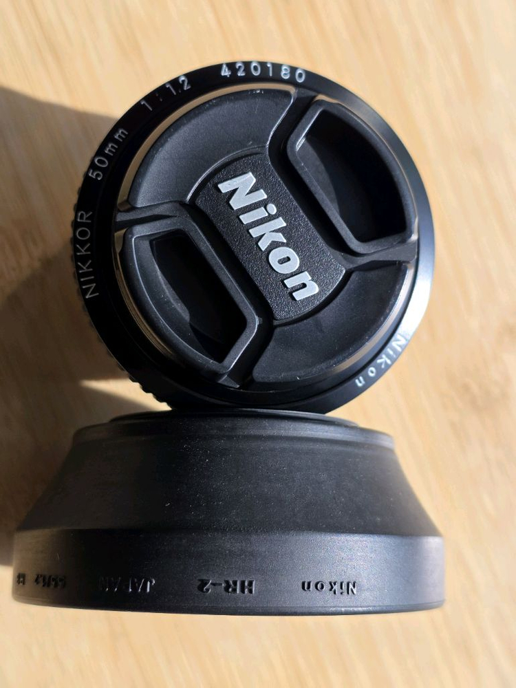 시그마SA 마운트로 개조된 니콘 50mm f1.2 AI-S 수동렌즈 이미지