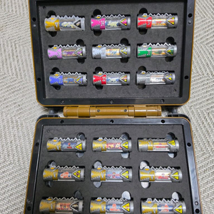 다이노포스 가브리볼버 가브칼리버 가브티라드 카니발 가브가브체인저 잔다썬더 다이노셀 보관함 이미지