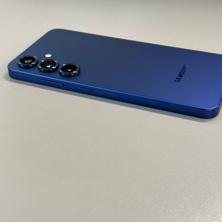 *대용량* 갤럭시S25 네이비색상 512용량 미파손 무잔상 상태좋은단말기 67만 판매합니다 이미지