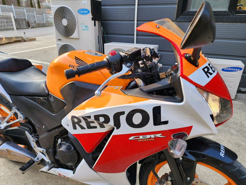 16년식 혼다 CBR300R 렙솔 판매 이미지