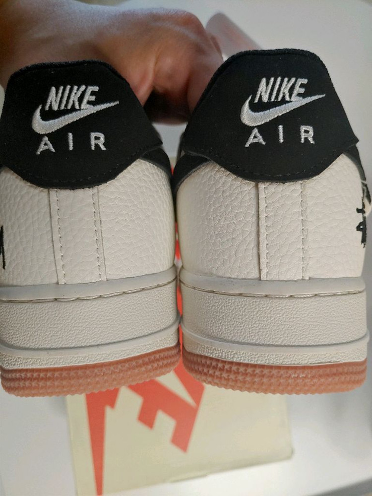 나이키 에어포스1 스투시 콜라보 한정 270mm새상품 개간지. 이미지