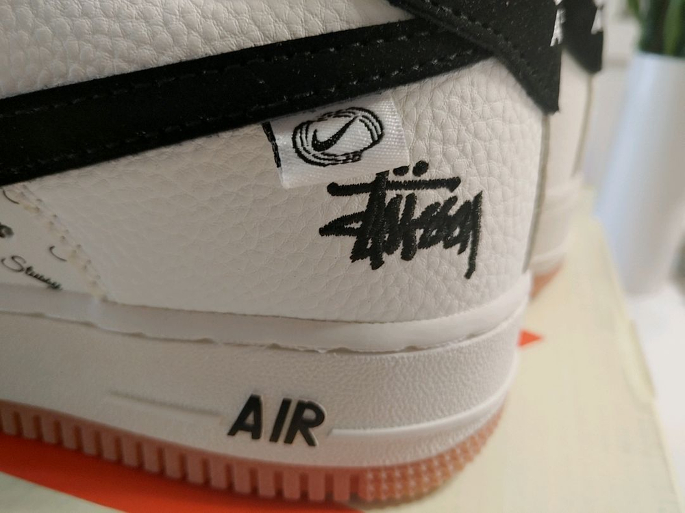 나이키 에어포스1 스투시 콜라보 한정 270mm새상품 개간지. 이미지