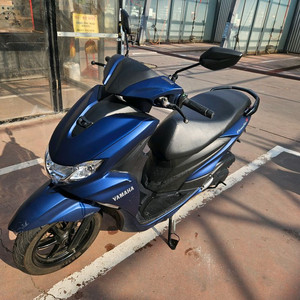 125cc 스쿠터 이미지