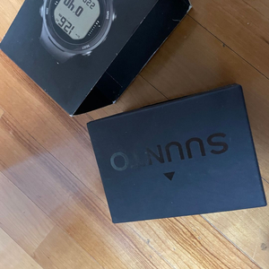 순토 d4i 다이빙 컴퓨터 이미지