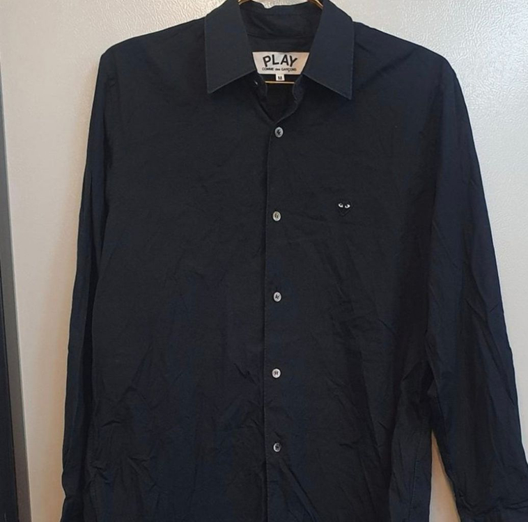 꼼데가르송 미니하트셔츠m사이즈자연스런착용감정도있습니다 이미지