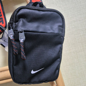 나이키 힙색 크로스백 블랙 이미지