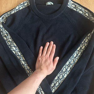 디올 오블리크 니트 이미지