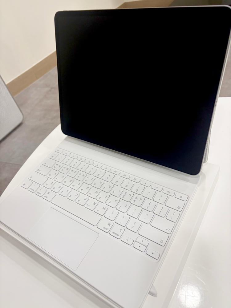 아이패드 에어 13인치 wi-fi 128gb 그레이 m3 이미지