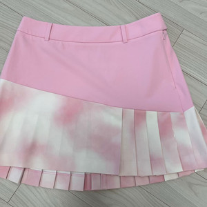 지포어 여성 골프치마 말본 마스터버니에디션 타이틀리스트 파리게이츠 사우스케이프 pxg 제이린드버그 풋조이 이미지