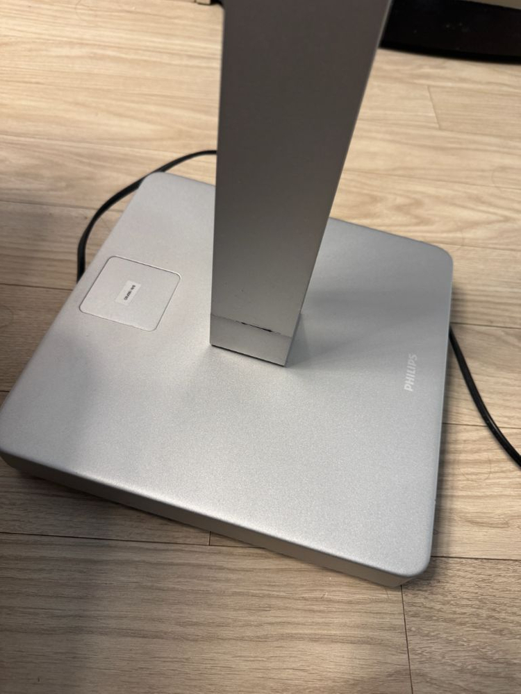 필립스 hue 휴 화이트엠비언스 플로어 스탠드 조명 이미지