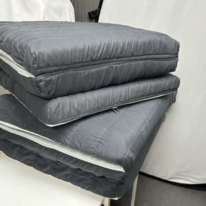 3단 접이식 매트리스 (토퍼) 슈퍼싱글만 1개 팝니다 이미지