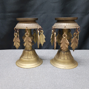 황동 나뭇잎 촛대 2점 동브론즈 이미지