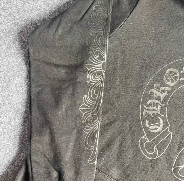 크롬하츠 매티보이 촘퍼 립 홀슈스 플로랄 후드 이미지