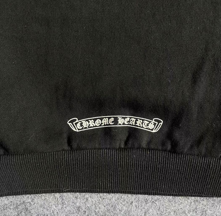 크롬하츠 매티보이 촘퍼 립 홀슈스 플로랄 후드 이미지