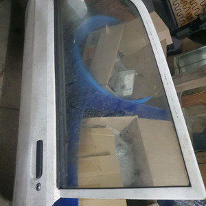 구형 프라이드 3도어 중고 문짝판매.5도어 도어트림 베이지 이미지