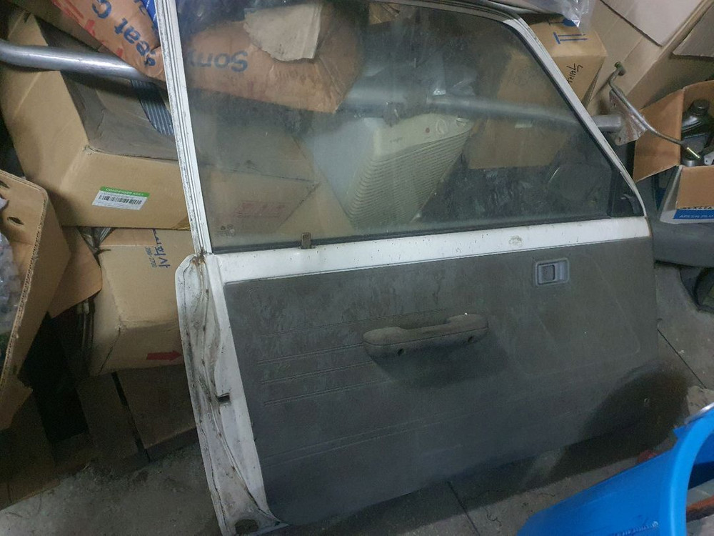 구형 프라이드 3도어 중고 문짝판매.5도어 도어트림 베이지 이미지