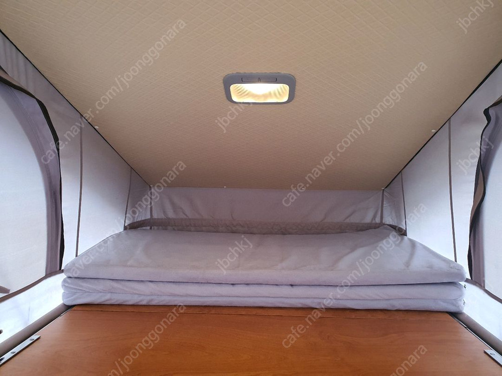 벤텍라쿤팝캠핑카 이미지